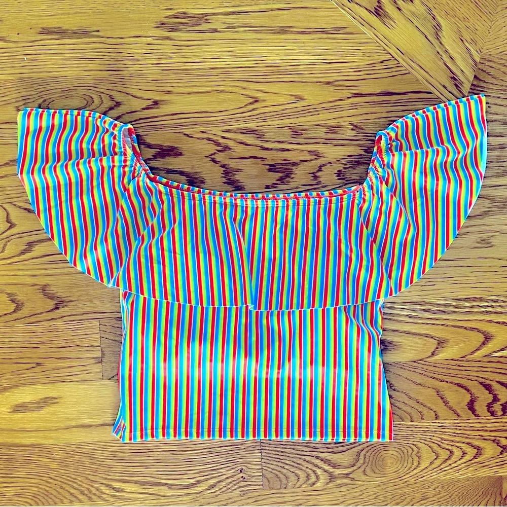 KORTNI JEANE ruffle swim top